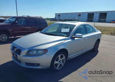 2007 Volvo S80 3.2 from USA, damaged, VIN YV1AS982271033377